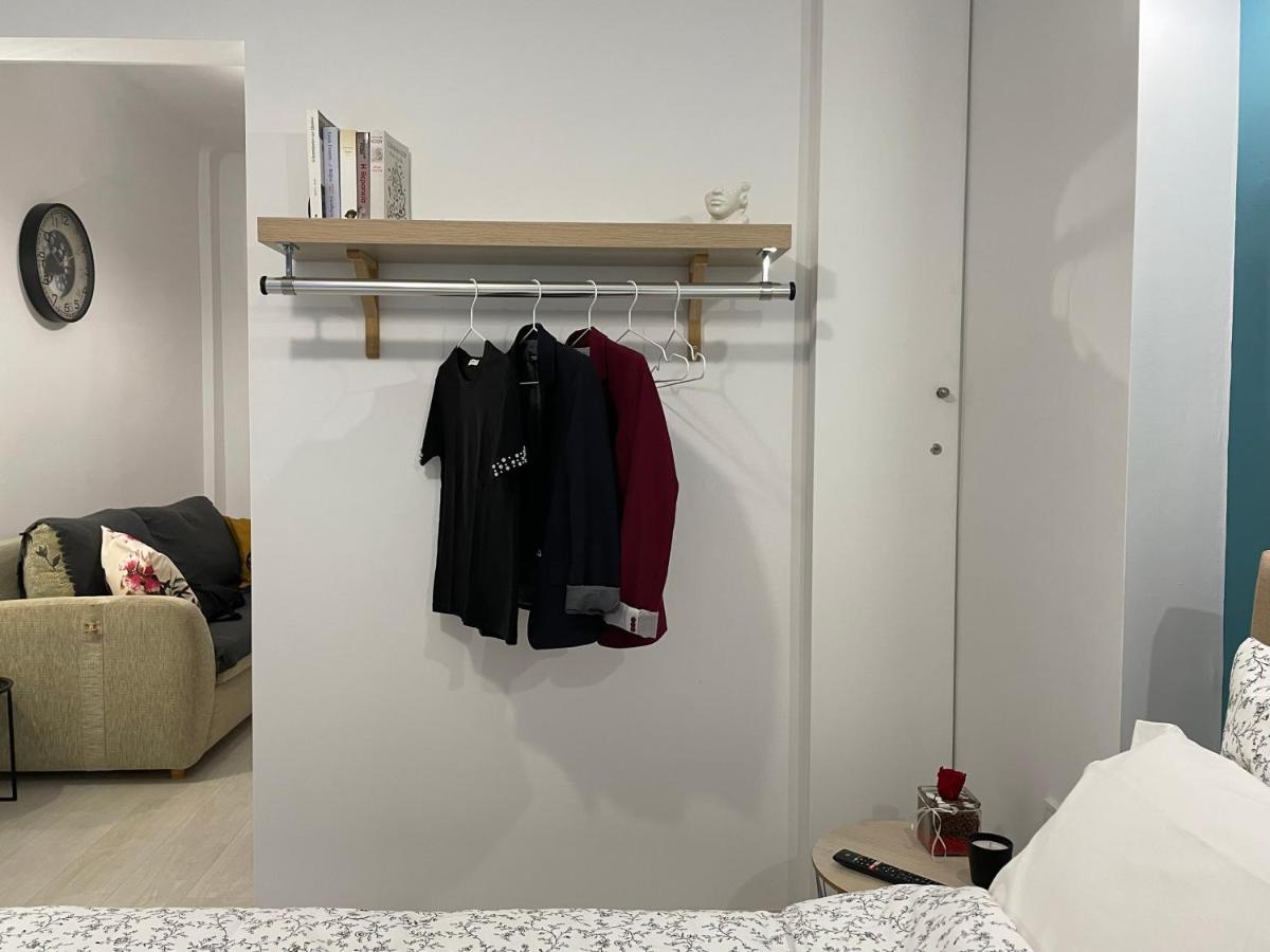 1Bd - Deer Traveler Central Apt テッサロニキ エクステリア 写真