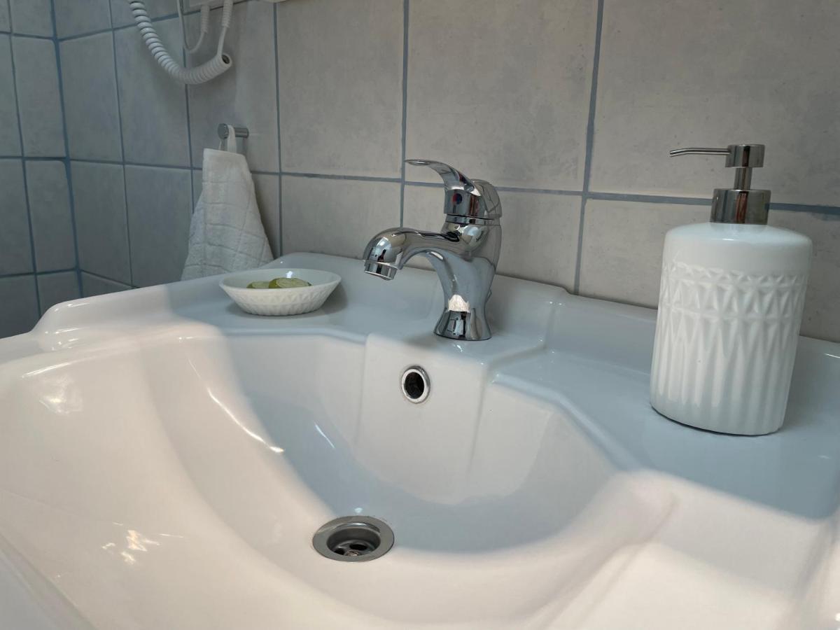 1Bd - Deer Traveler Central Apt テッサロニキ エクステリア 写真